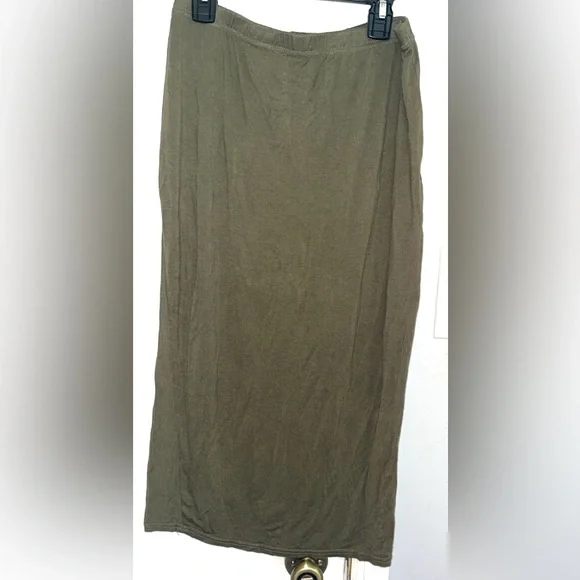 Olive green midi skirt - Picture 3 of 5